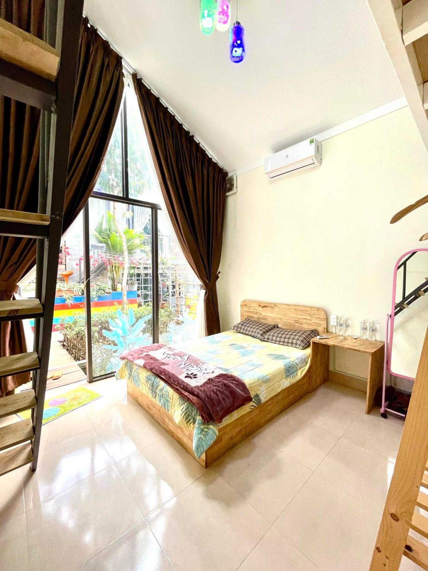 Lake View Homestay Плейку Экстерьер фото